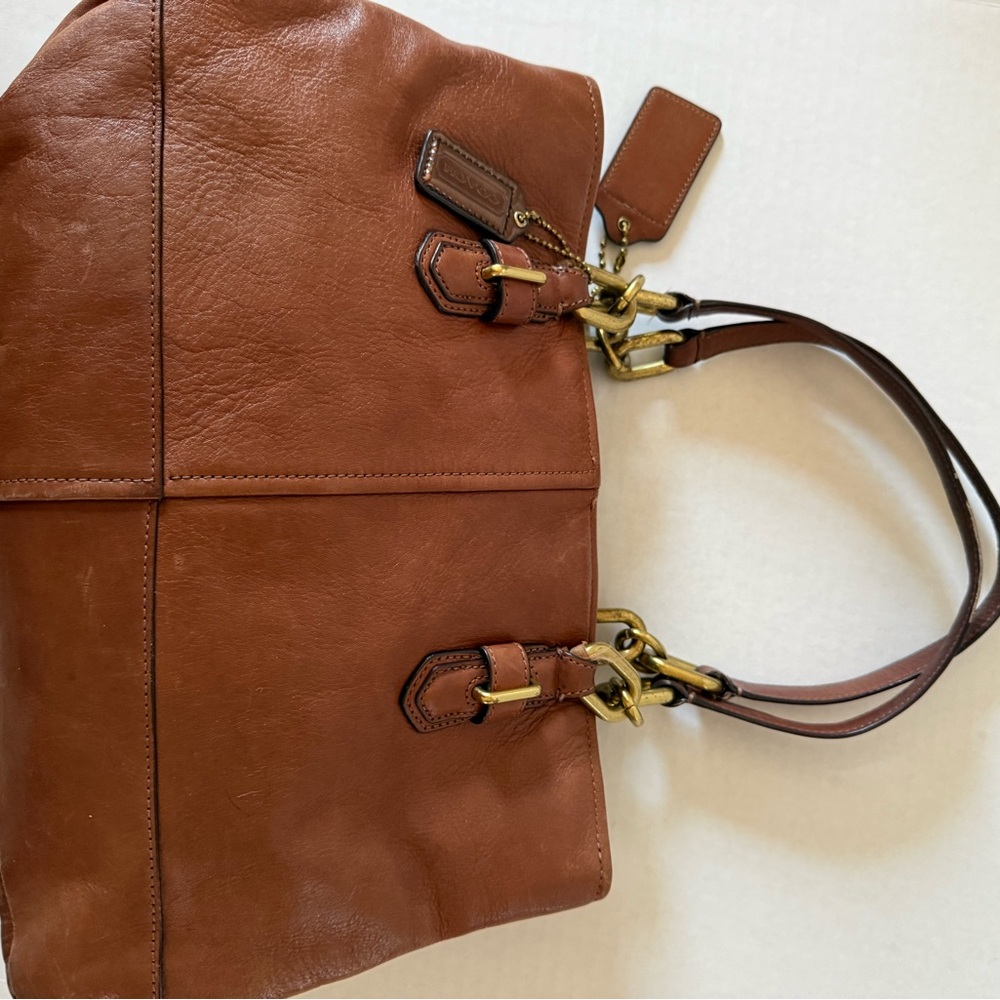 Coach Vintage Brown Leather Satchel with Gold-Tone Hardware - Picture 11 of 11